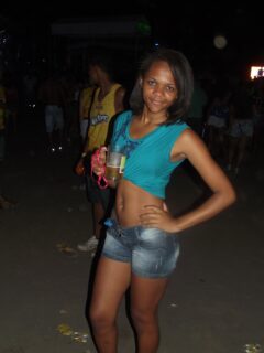 Oktober 10 Anos